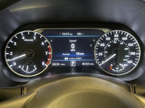 Used 2024 Nissan Sentra SV FWD image 10
