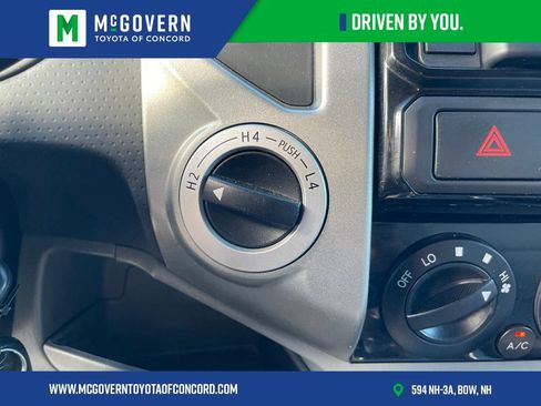 Used 2015 Toyota Tacoma 4x4 Double Cab w/ SR5 Package image 23