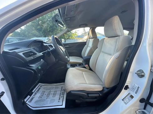Used 2015 Honda CR-V LX image 9