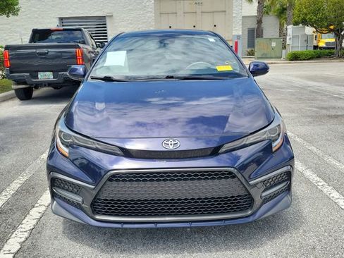 Used 2021 Toyota Corolla SE FWD image 2