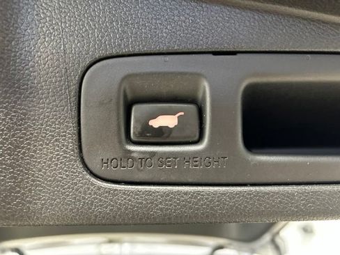 Used 2020 Honda CR-V EX-L image 22
