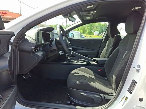 New 2026 Hyundai Elantra Sport FWD image 6