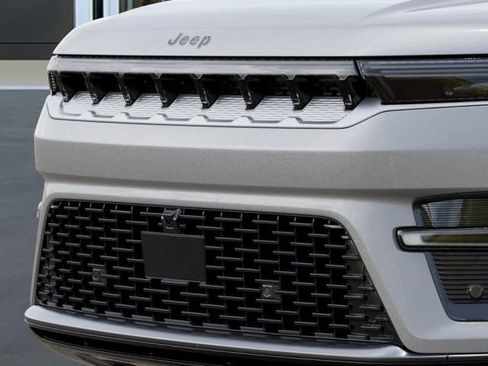 New 2026 Jeep Grand Wagoneer L 4WD image 11