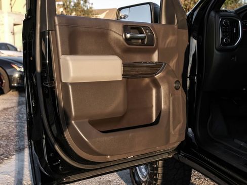 Used 2021 Chevrolet Silverado 1500 RST image 44