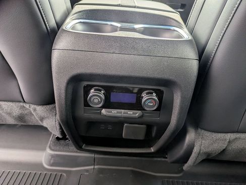 New 2026 Buick Enclave Sport Touring w/ Power Package AWD/4WD image 11