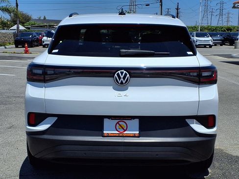 Used 2023 Volkswagen ID.4 Pro RWD image 5