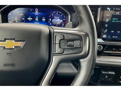Used 2024 Chevrolet Silverado 1500 High Country w/ Technology Package image 20