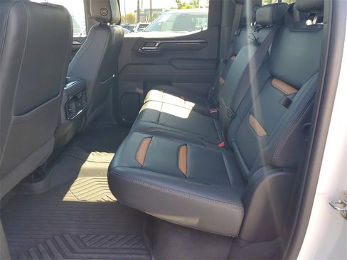 Used 2023 GMC Sierra 1500 AT4 w/ AT4 Premium Package image 13