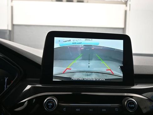 Used 2025 Ford Escape ST-Line image 18