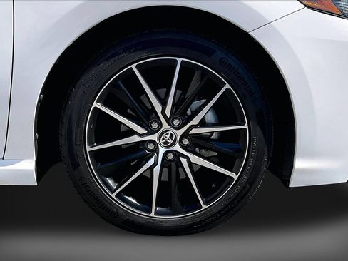 Used 2024 Toyota Camry SE w/ Audio Upgrade Package FWD image 34