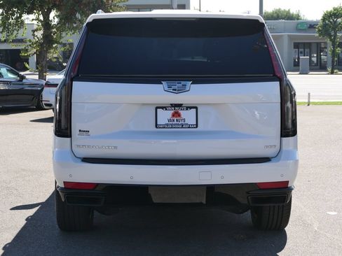 Used 2022 Cadillac Escalade Sport w/ Touring Package AWD/4WD image 6