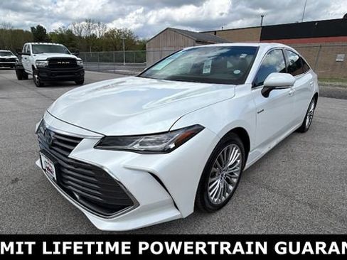 Used 2019 Toyota Avalon Limited w/ Advanced Safety Package FWD image 1