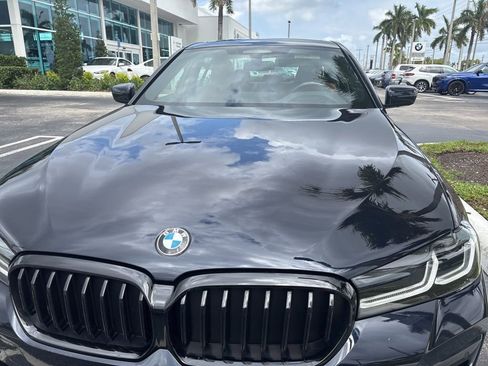 Used 2023 BMW 540i w/ M Sport Package RWD image 6
