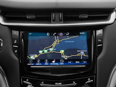Used 2013 Cadillac XTS Luxury w/ Driver Awareness Package FWD image 21