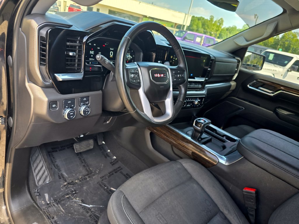 Used 2023 GMC Sierra 1500 Elevation AWD/4WD image 23