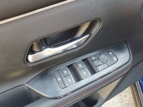 Certified 2025 Nissan Kicks SR w/ SR Premium Package FWD image 15