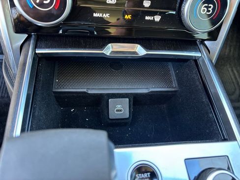 Used 2023 Land Rover Range Rover SE image 22