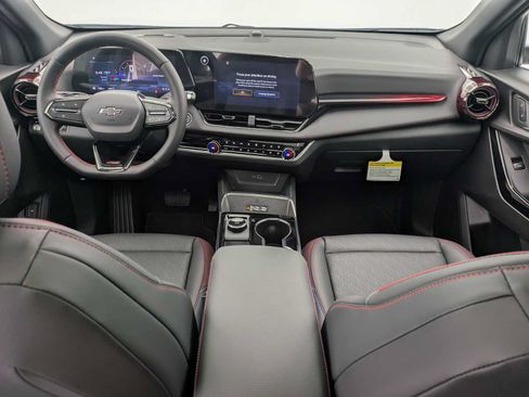 New 2026 Chevrolet Equinox RS w/ Convenience Package III AWD/4WD image 16