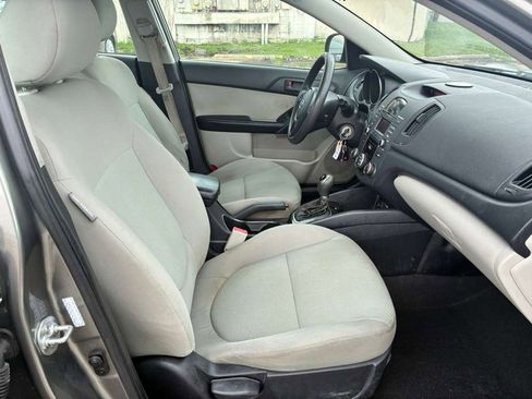 Used 2012 Kia Forte EX image 5