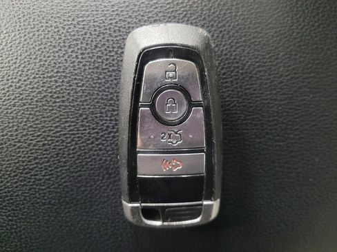 Used 2018 Ford Fusion S image 32