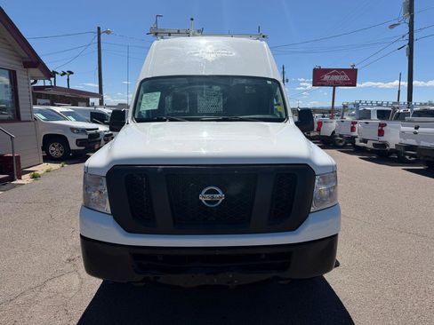 Used 2016 Nissan NV 2500 SV RWD image 3