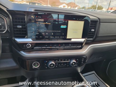 Used 2022 GMC Sierra 1500 SLT w/ SLT Convenience Package image 27