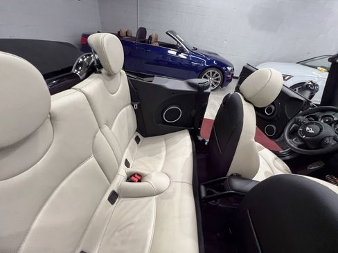 Used 2014 MINI Cooper S image 33