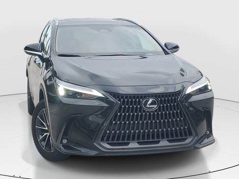 Used 2023 Lexus NX 350 AWD w/ Premium Package image 3