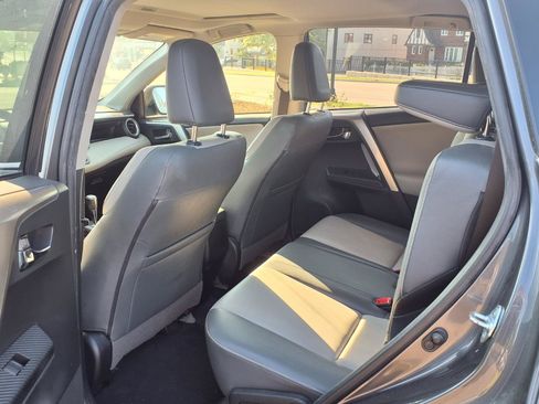 Used 2014 Toyota RAV4 Limited FWD image 21