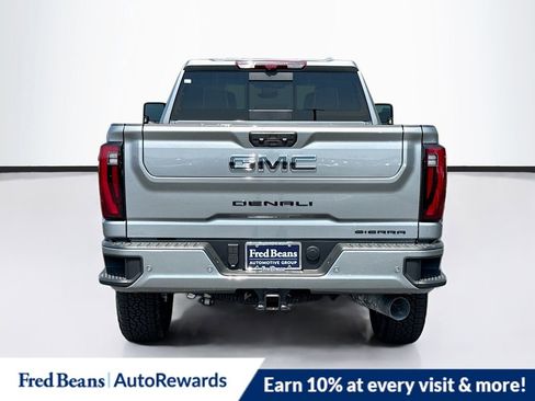 New 2026 GMC Sierra 2500 Denali Ultimate w/ LPO, Black Badging Package AWD/4WD image 6