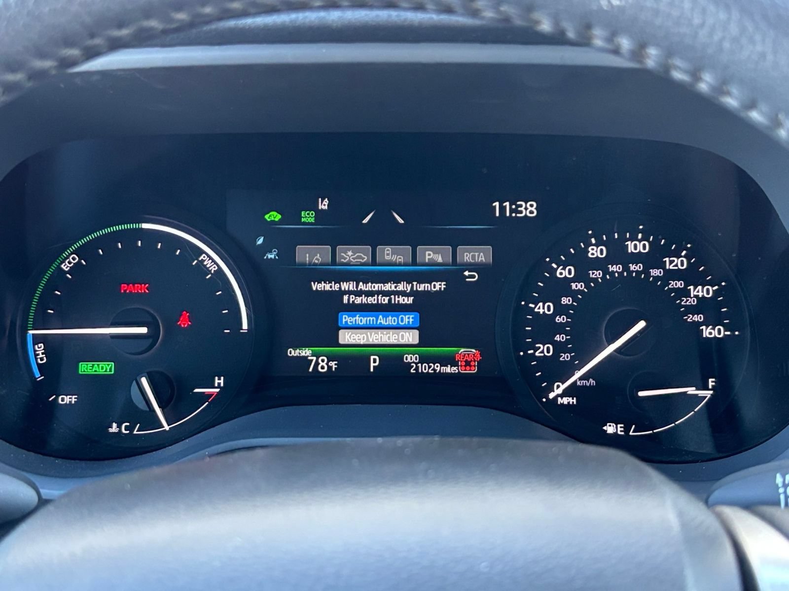 Used 2025 Toyota Sienna XLE FWD image 42