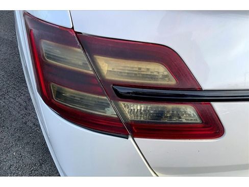 Used 2019 Ford Taurus SEL w/ Equipment Group 201A image 30