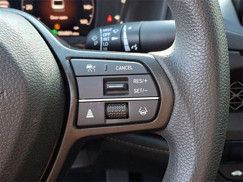 Certified 2023 Honda Accord EX image 22