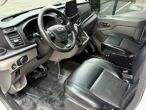 Used 2021 Ford Transit 250 Medium Roof RWD image 12