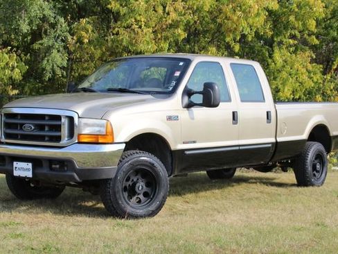 Used 2000 Ford F350 Lariat image 1