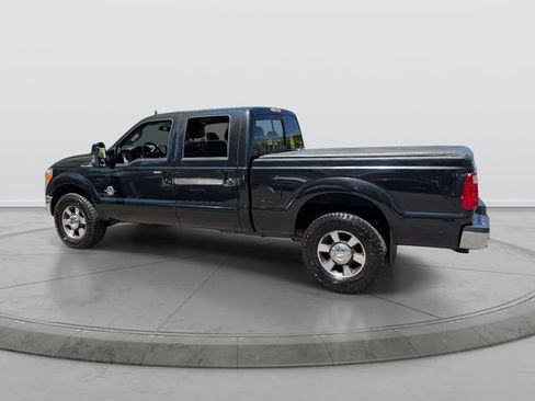 Used 2013 Ford F250 Lariat w/ Lariat Interior Pkg AWD/4WD image 8