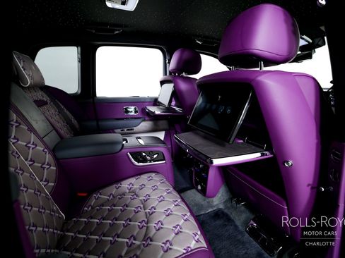 Used 2025 Rolls-Royce Cullinan image 31