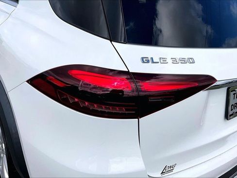 Certified 2024 Mercedes-Benz GLE 350 GLE 350 w/ 3rd Row Seat Package image 30