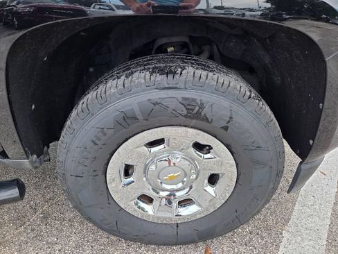 Used 2020 Chevrolet Colorado W/T RWD image 19