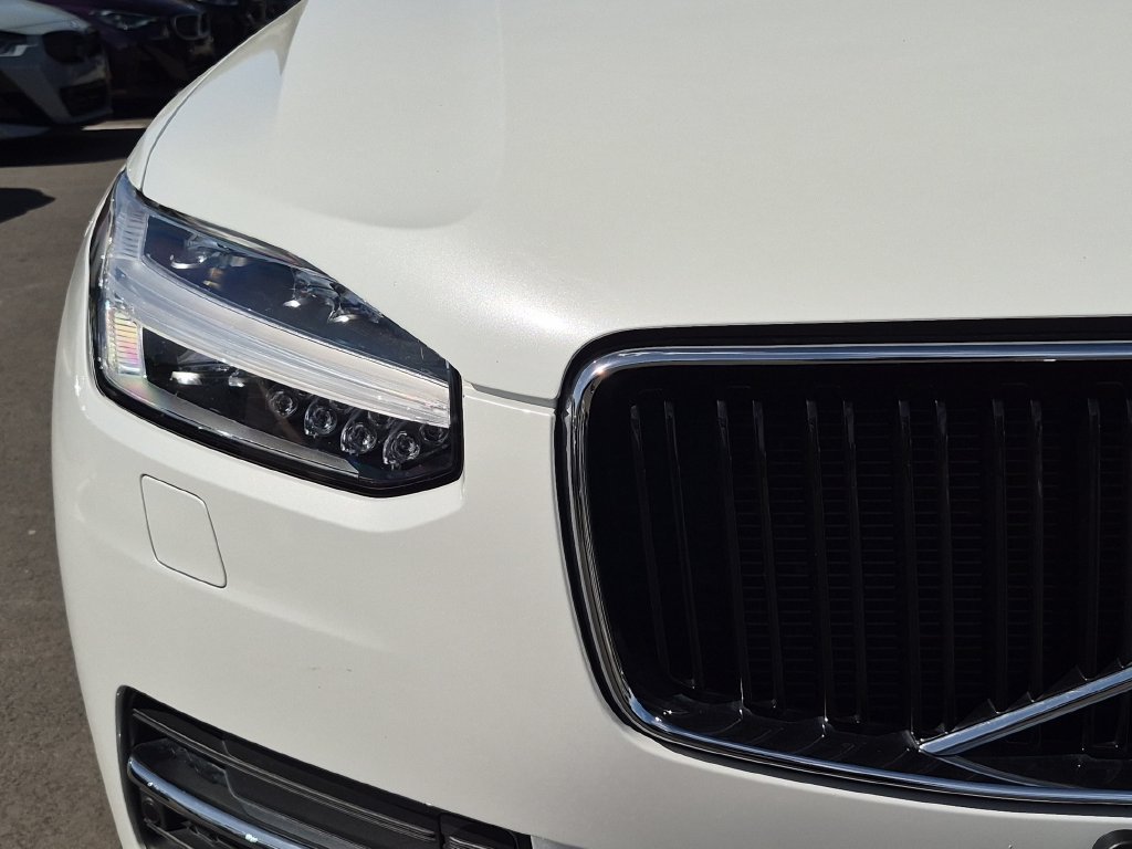 Used 2018 Volvo XC90 T6 Momentum w/ Convenience Package AWD/4WD image 22