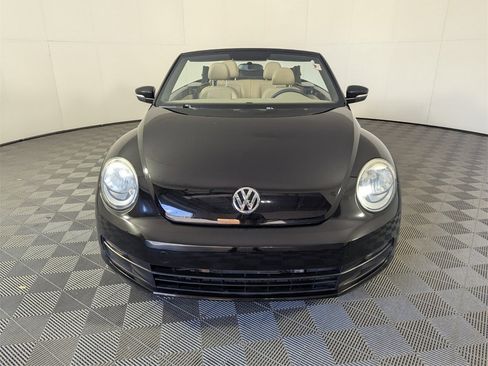 Used 2013 Volkswagen Beetle 2.5 image 3
