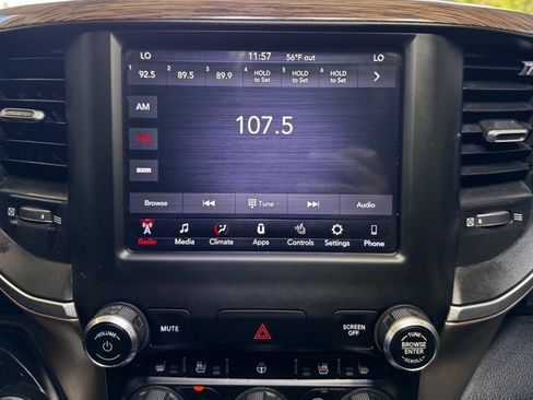 Used 2020 RAM 1500 Laramie AWD/4WD image 29