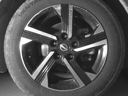 Used 2024 Nissan Sentra SV image 13