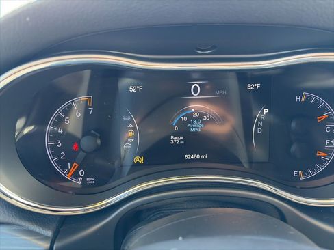 Used 2019 Jeep Grand Cherokee Limited w/ Luxury Group II image 22