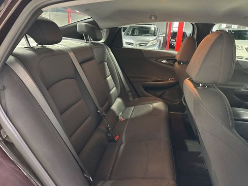 Used 2020 Chevrolet Malibu LT image 37