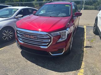 Used 2022 GMC Terrain SLE w/ Driver Convenience Package AWD/4WD video 1