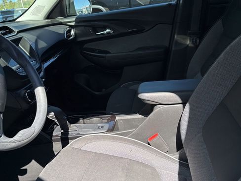 Used 2023 Chevrolet TrailBlazer LT image 7