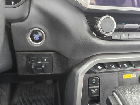 Certified 2023 Toyota Tundra Platinum AWD/4WD image 27