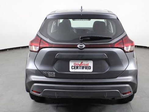 Certified 2025 Nissan Kicks Play S FWD image 11