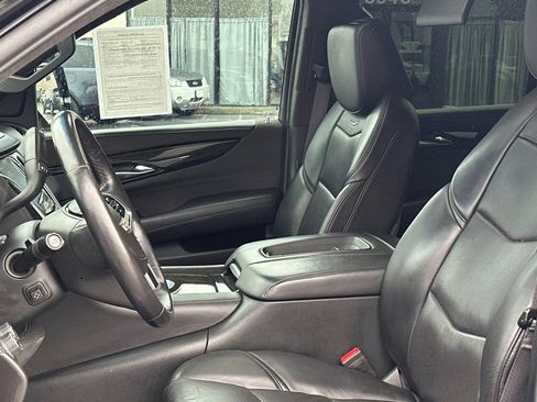 Used 2017 Cadillac Escalade ESV Platinum image 6